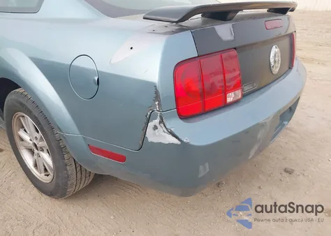 2007 Ford Mustang V6 Deluxe/V6 Premium z USA, uszkodzony, nr VIN 1ZVFT80N775244959